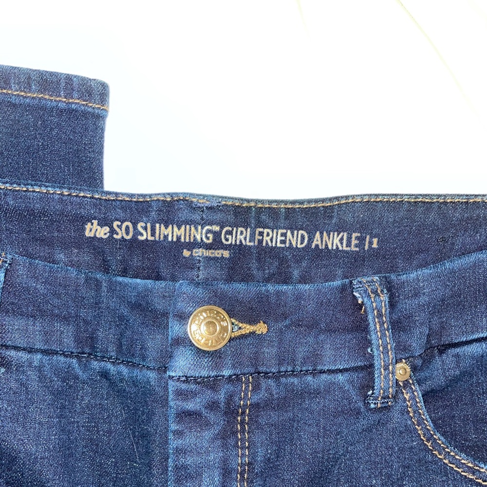 CHICOS SO SLIMMING GIRLFRIEND